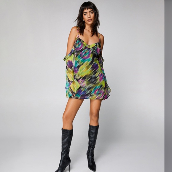 🪷Abstract Mini Dress - Picture 3 of 5